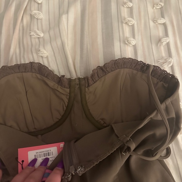 NWT Edikted Brown Dress - Picture 4 of 4